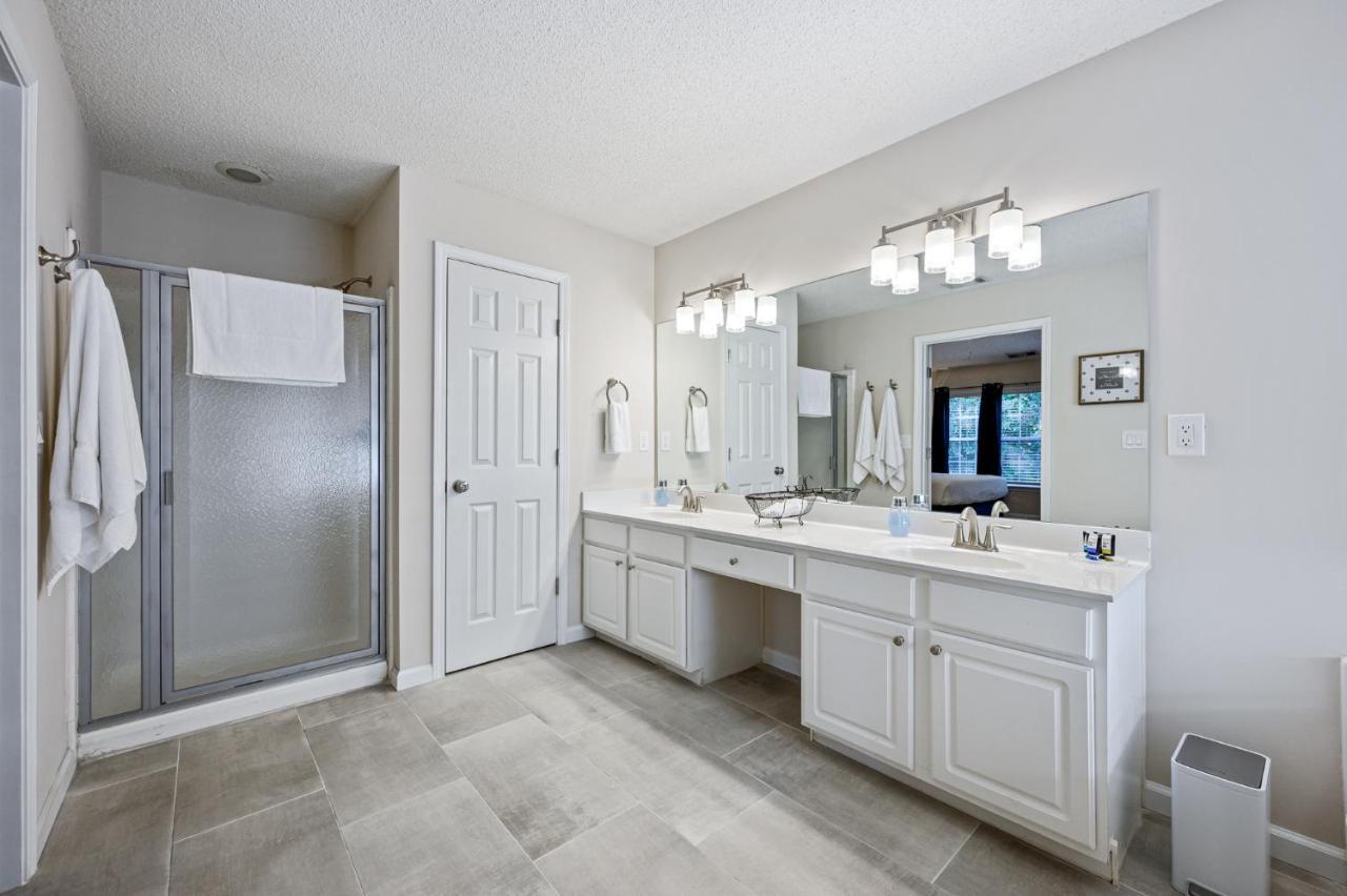 Enjoy This Amazing Home With Porch & Grill Near Dt Woodstock Exterior foto
